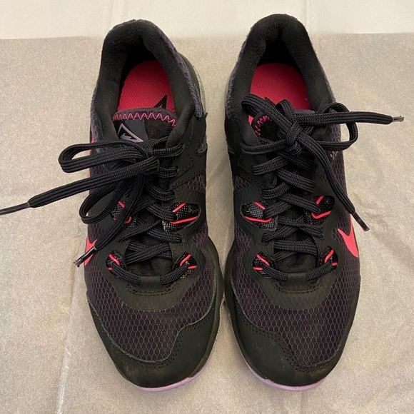 Nike Trail sneakers - Picture 8 of 13